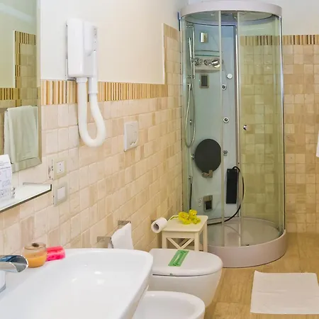 מלון Desiderio Villa del Conte